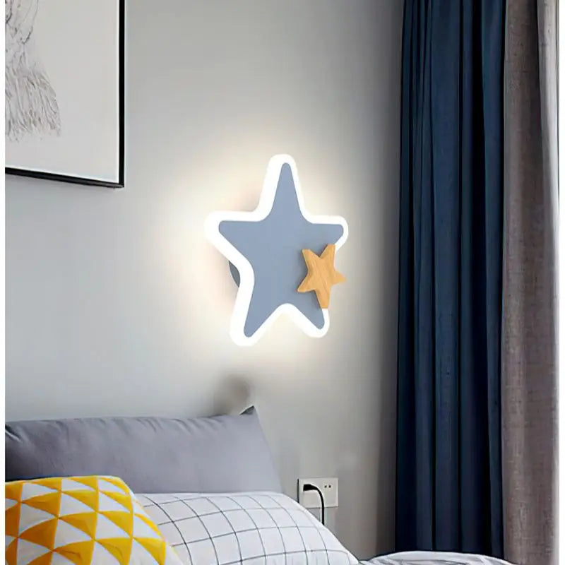 lampe LED murale design étoile bois