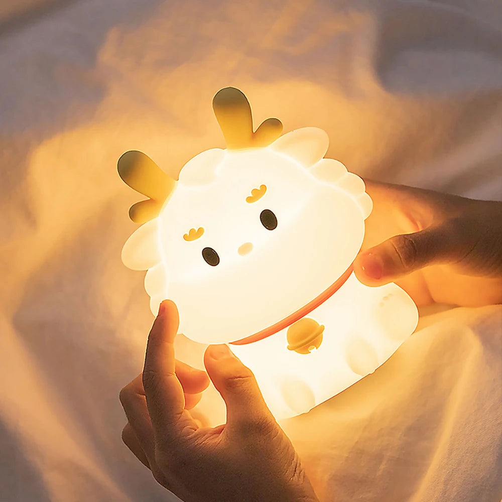 veilleuse renne bébé en silicone allumée