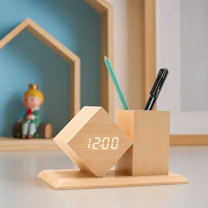 Horloge bureau design bois porte stylos LED LumiDesk MaDouceVeilleuse