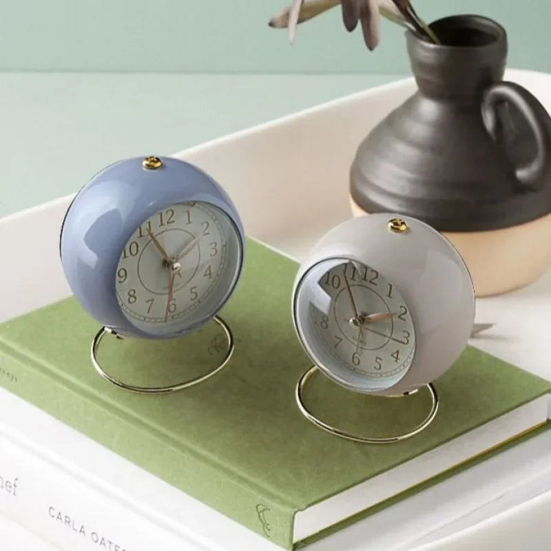 Reveil analogique vintage retro metal MaDouceVeilleuse