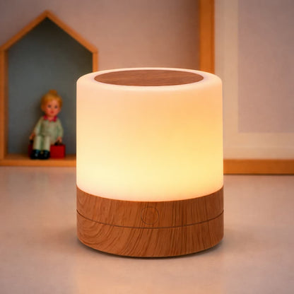 veilleuse bébé MultiLight sur table de nuit