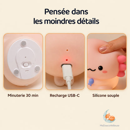 Veilleuse axolotl bébé allumée en lumière chaude